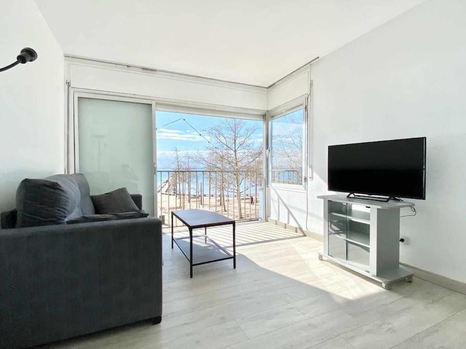 Estudio Frente Al Mar En Roses Con Vistas エクステリア 写真